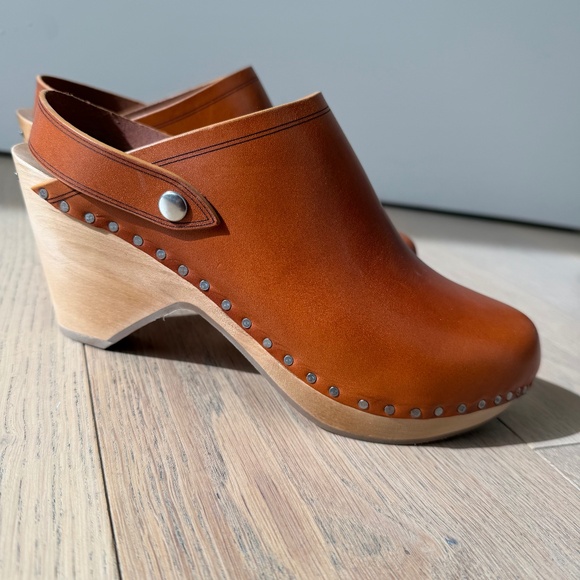 Isabel Marant Shoes - Isabel Marant Size 37 Tan Leather and Wood Clogs, with Chrome Studs - Never Worn